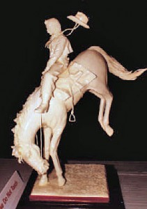 4TH SECOND - Butter Sculpture - GOLD MEDAL WITH DISTINCTION
